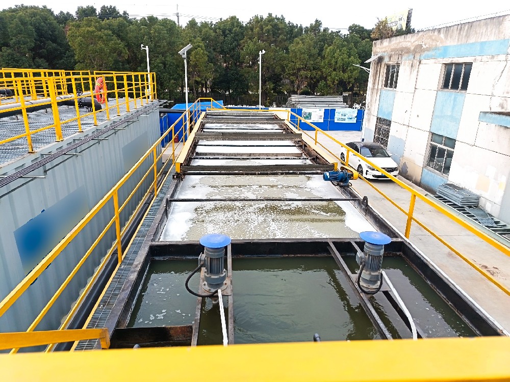 氣浮機在餐具清潔廢水處理中的應(yīng)用